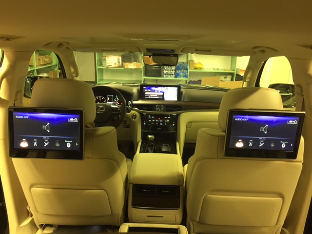 my used 2016 Model Lexus LX570 full options