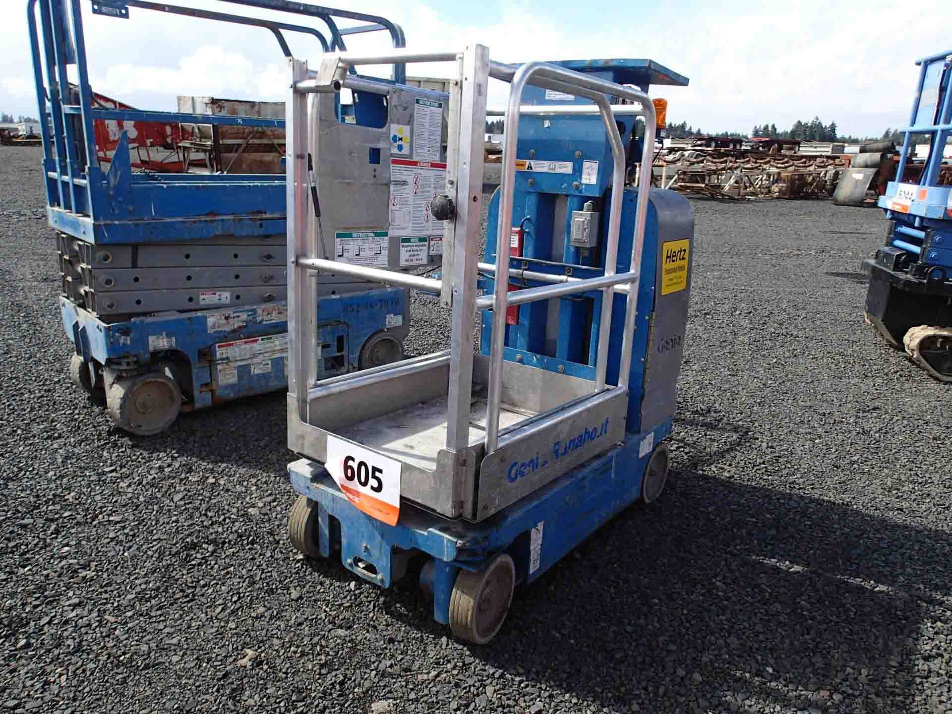 IT# 605-2006 GENIE GS12 Electric Boom Lift