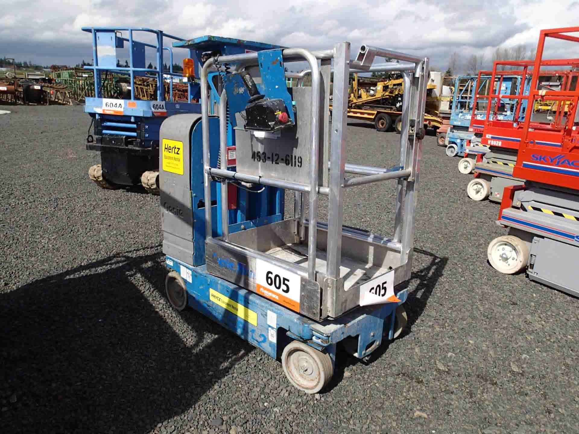 IT# 605-2006 GENIE GS12 Electric Boom Lift
