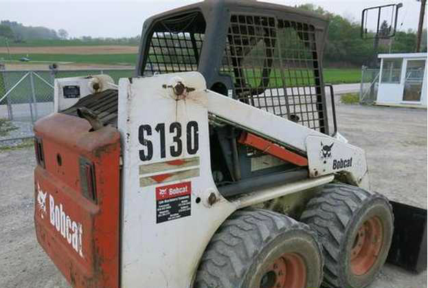 IT# 38-2003 Bobcat S130 Skid Steer Loader