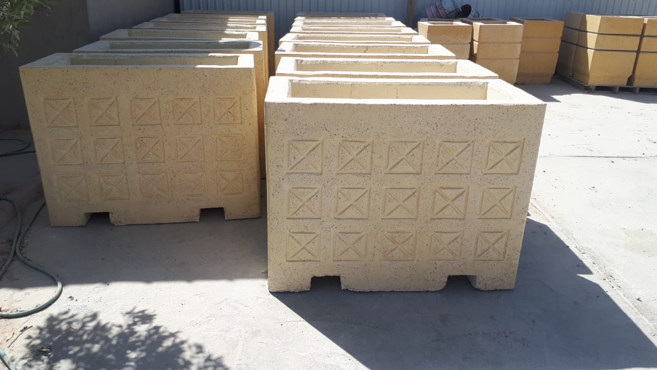 مناهل خرسانيه بالرياض 0500596998
