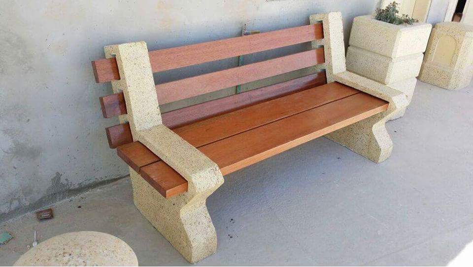 مناهل خرسانيه بالرياض 0500596998