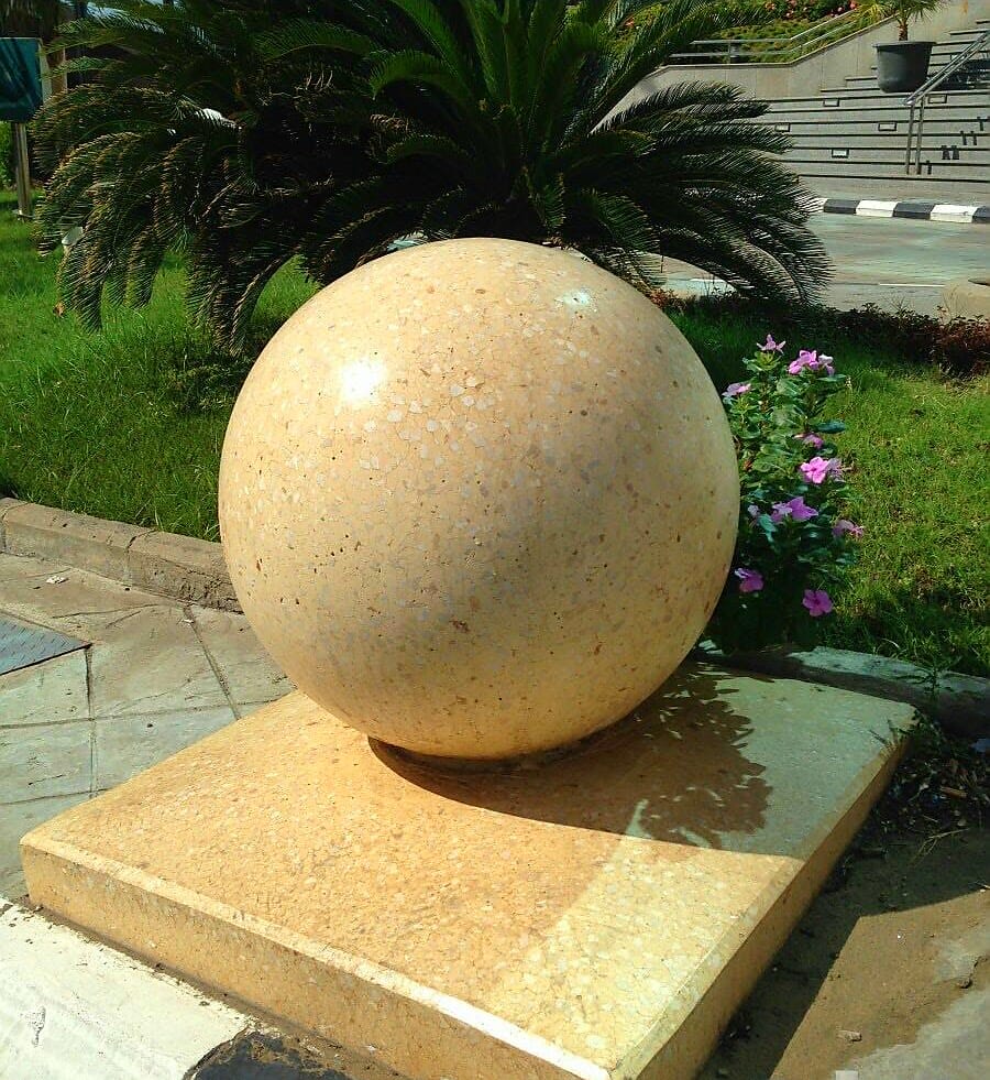 مناهل خرسانيه بالرياض 0500596998