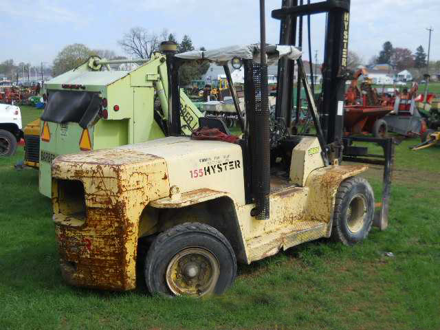 IT# 3919-1995 Hyster 155 Forklift 