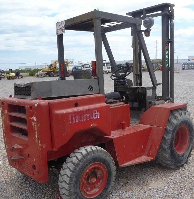 IT# 148M-1999 AUSA CH22 Rough Terrain Forklift 