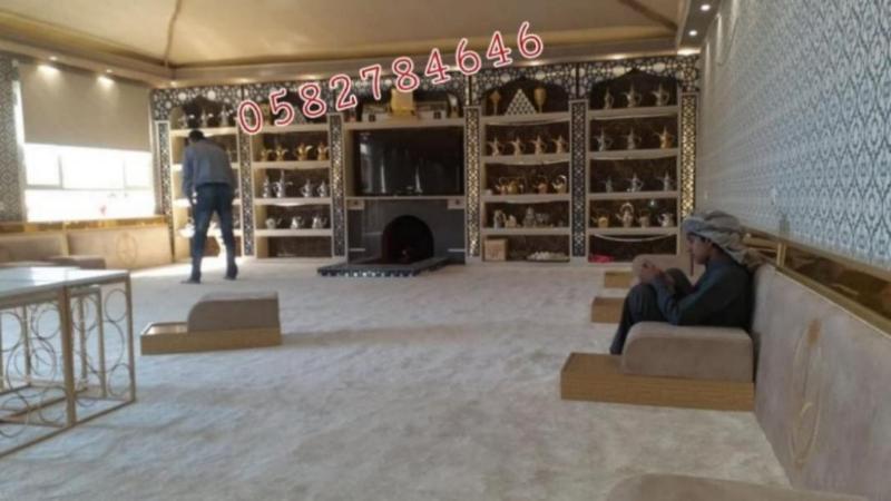 "أحدث تصاميم المشبات والمناقل لعام 2025 | فخامة وأناقة المجالس