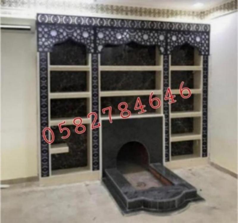 "أحدث تصاميم المشبات والمناقل لعام 2025 | فخامة وأناقة المجالس