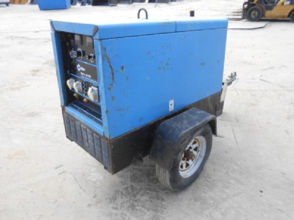 IT# 2326-Miller Metro 300DX Welder Generator