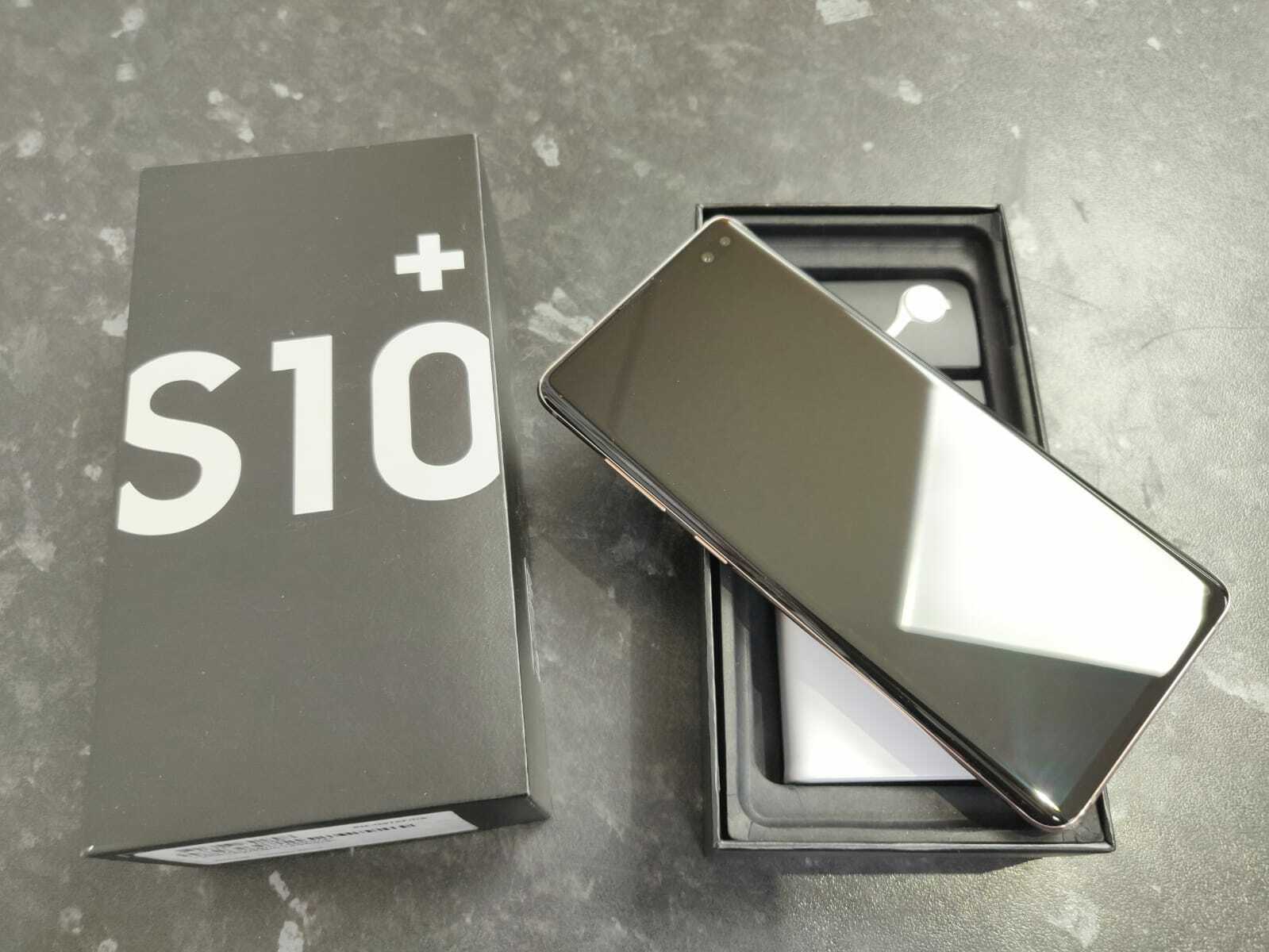 Samsung Galaxy S10 128GB = $400USD, Samsung Galaxy S10+ 128GB 