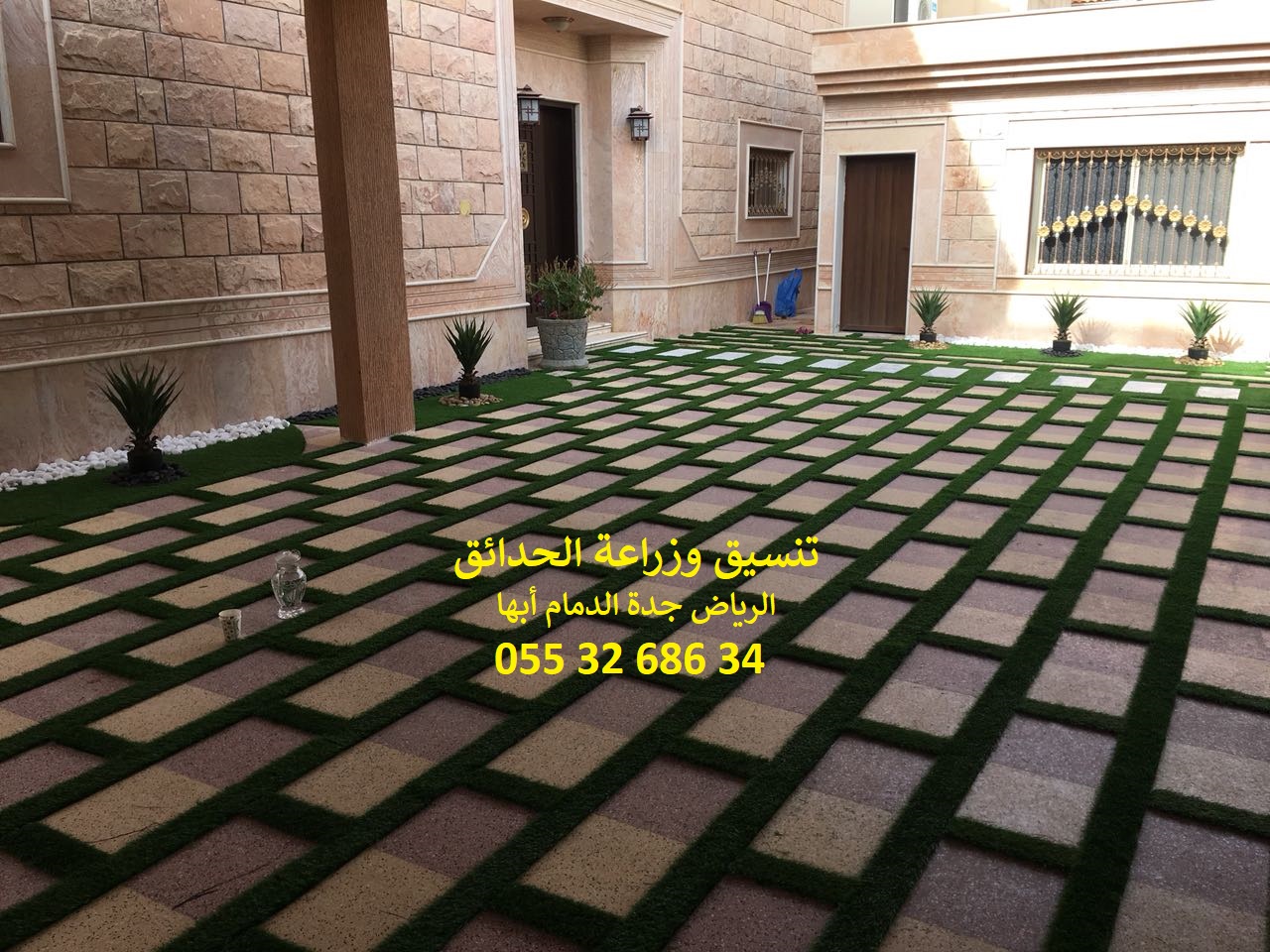 شركة تنسيق حدائق عشب صناعي عشب جداري 0553268634