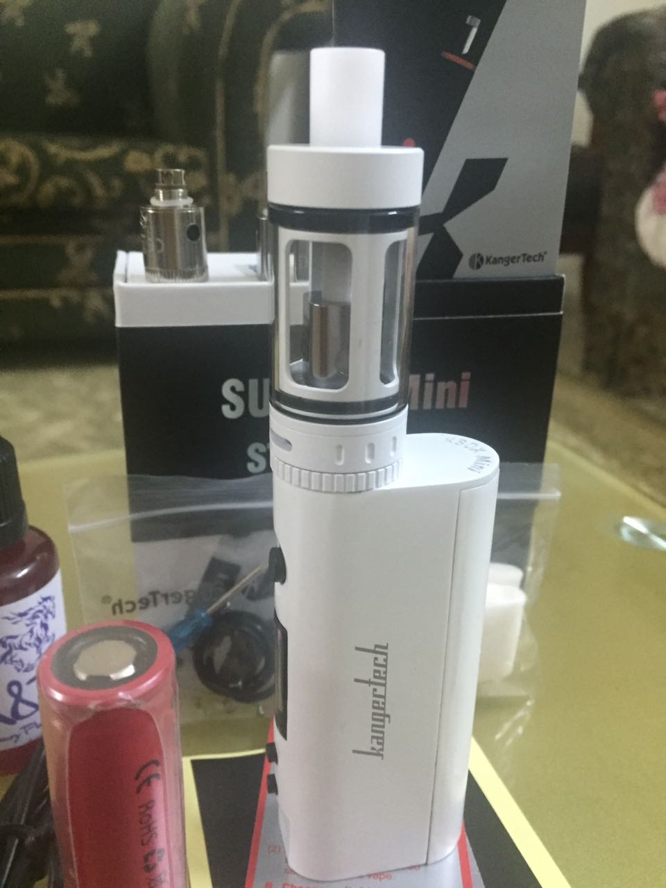 سجائر وشيشة الكترونية