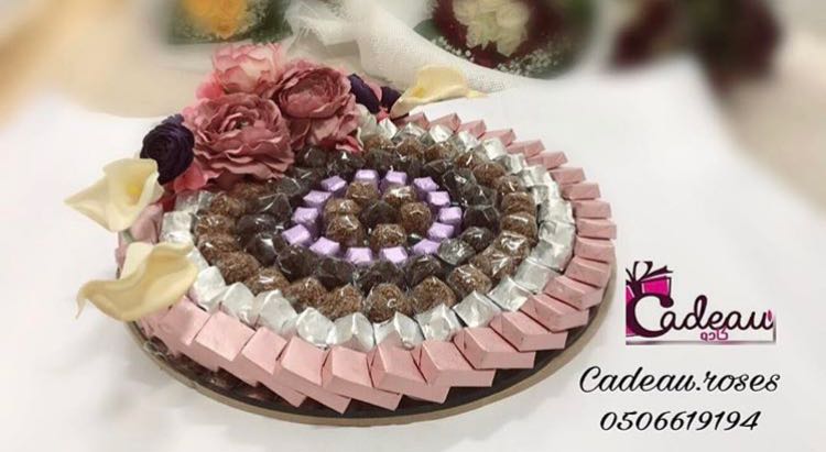معارض كادو هدايا ورد شوكولاته ورد طبيعي صناعي توزيعات ثيمات