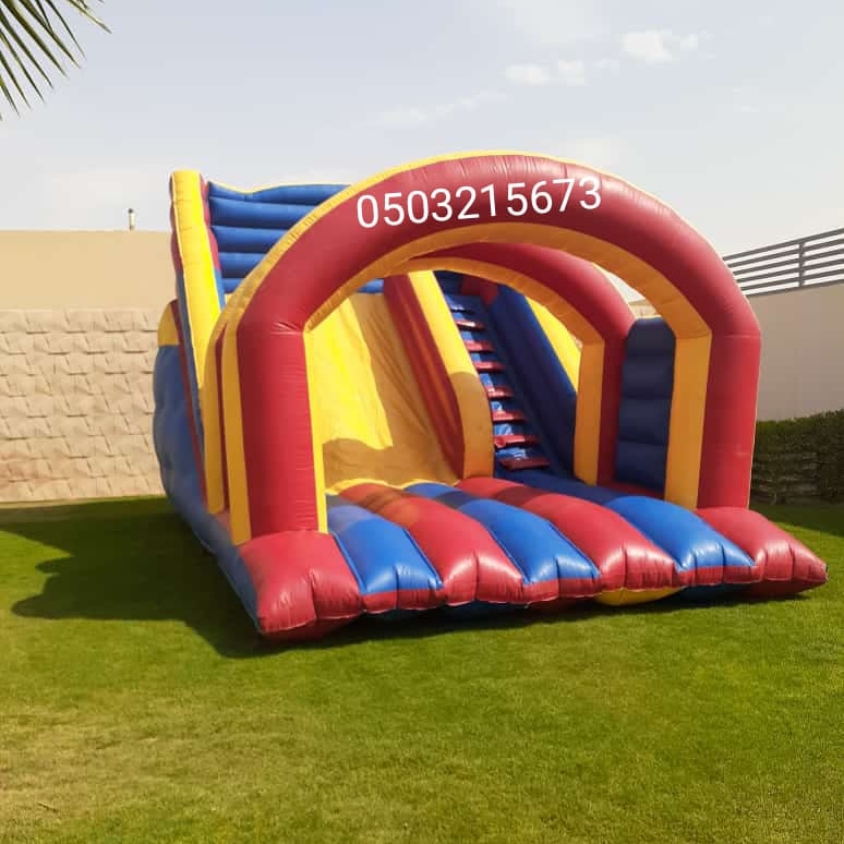 ملعب صابوني نطيطه زحليقه للايجار