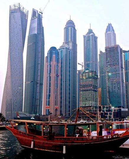 هل انت من محبى دولة الامارات وترغب فى الانتقال اليها ؟