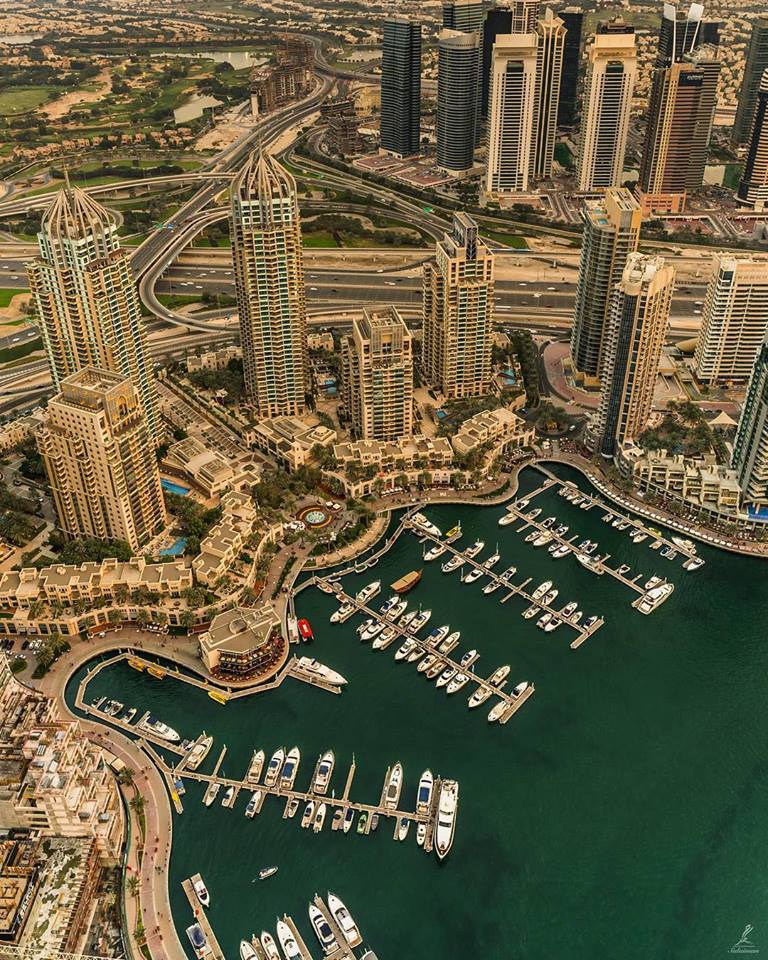 عايز تسافر الامارات ومش عارف ازاى   وبتدور على شركة موثوقة  ؟