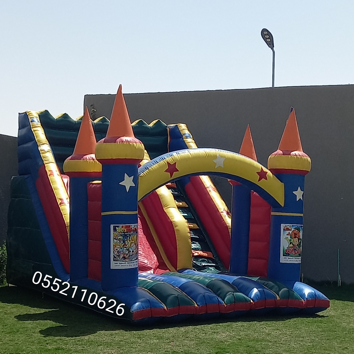 زحليقه على المسبح نطيطه ملعب صابوني للإيجار 