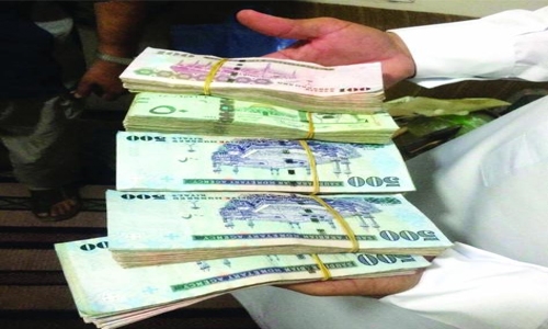 التمويل الشخصي وتمويل الاعمال التجارية أو التمويل العقاري ، ات