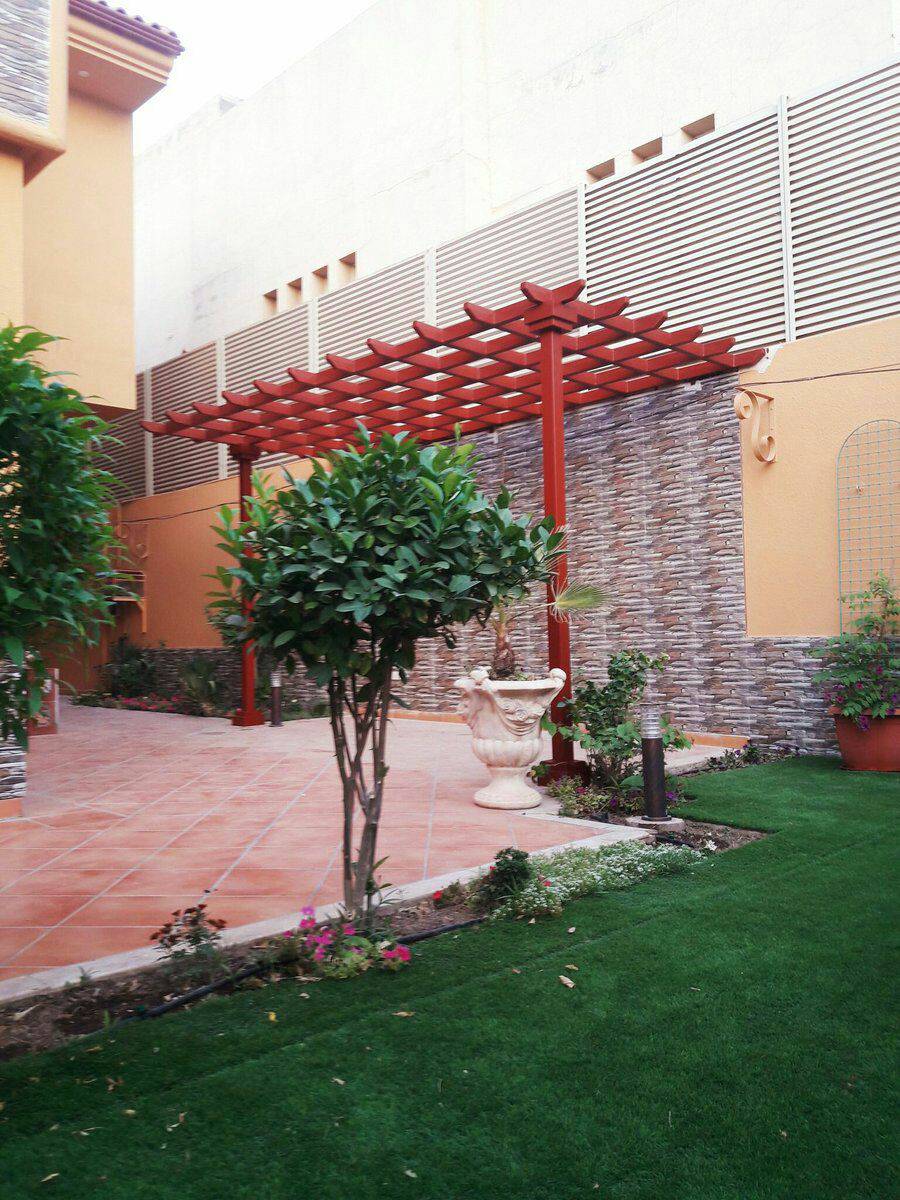  مؤسسة الحوار للمظلات و سواتر  0557251885 _ 0533585651 