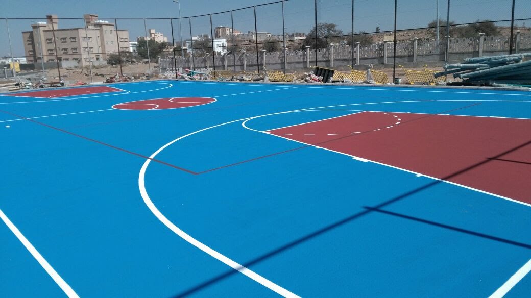 للعشب صناعي والحدائق وتجهيز الارضيات والشبوك بإشراف هندسي