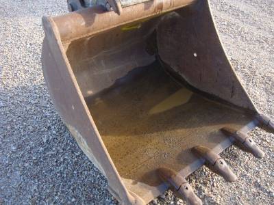 بوكلين كفرات JCB موديل 1999 طراز JS130W رقم القطعة 250 