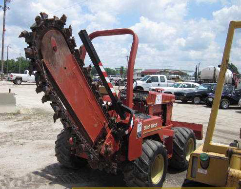 IT# 767-1996 Ditch Witch 4500DD Trencher